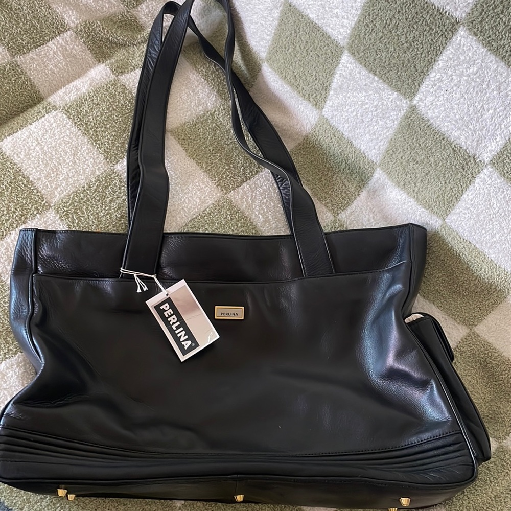 Perlina Full Grain Leather Shoulder Bag